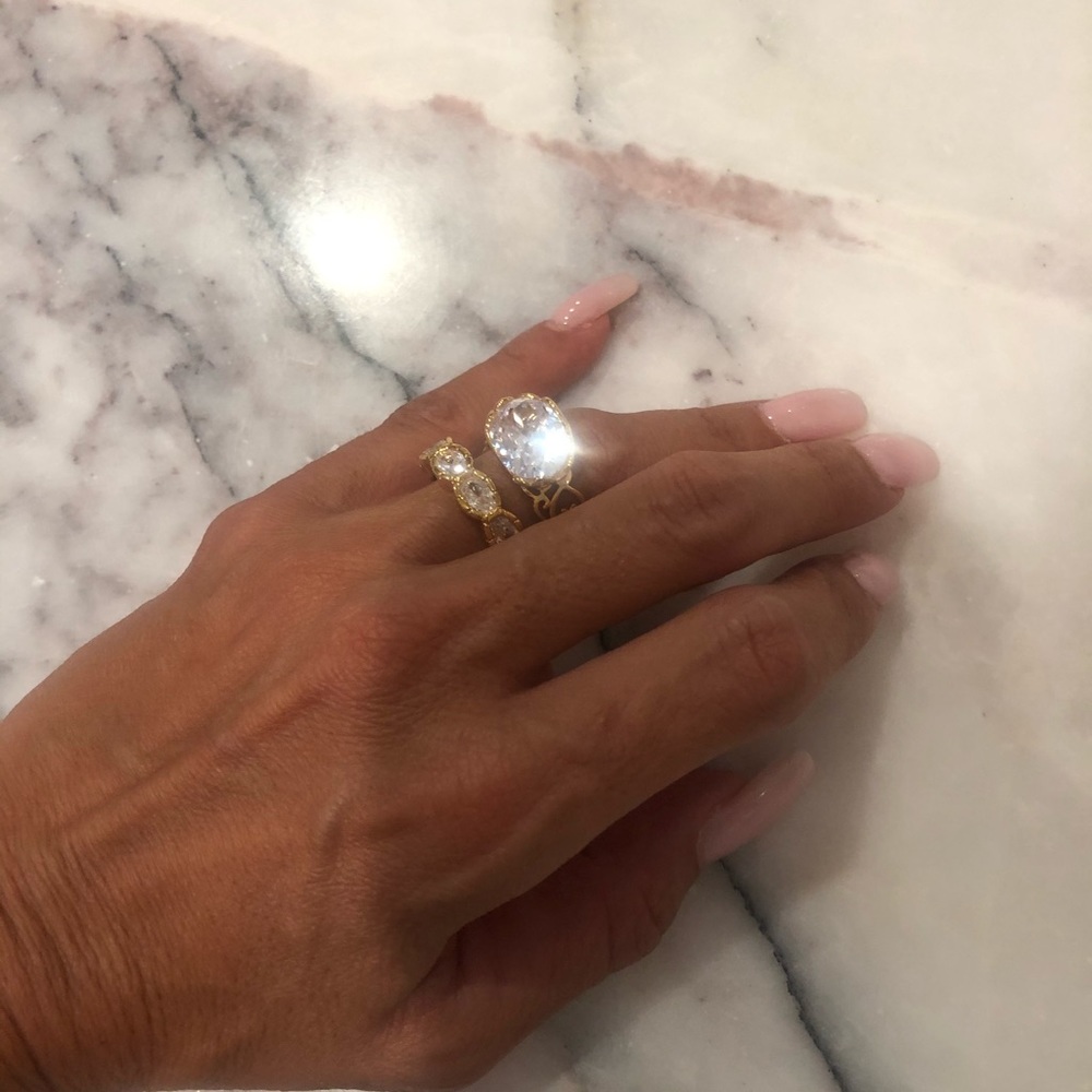 Ring - Picture 3 of 4